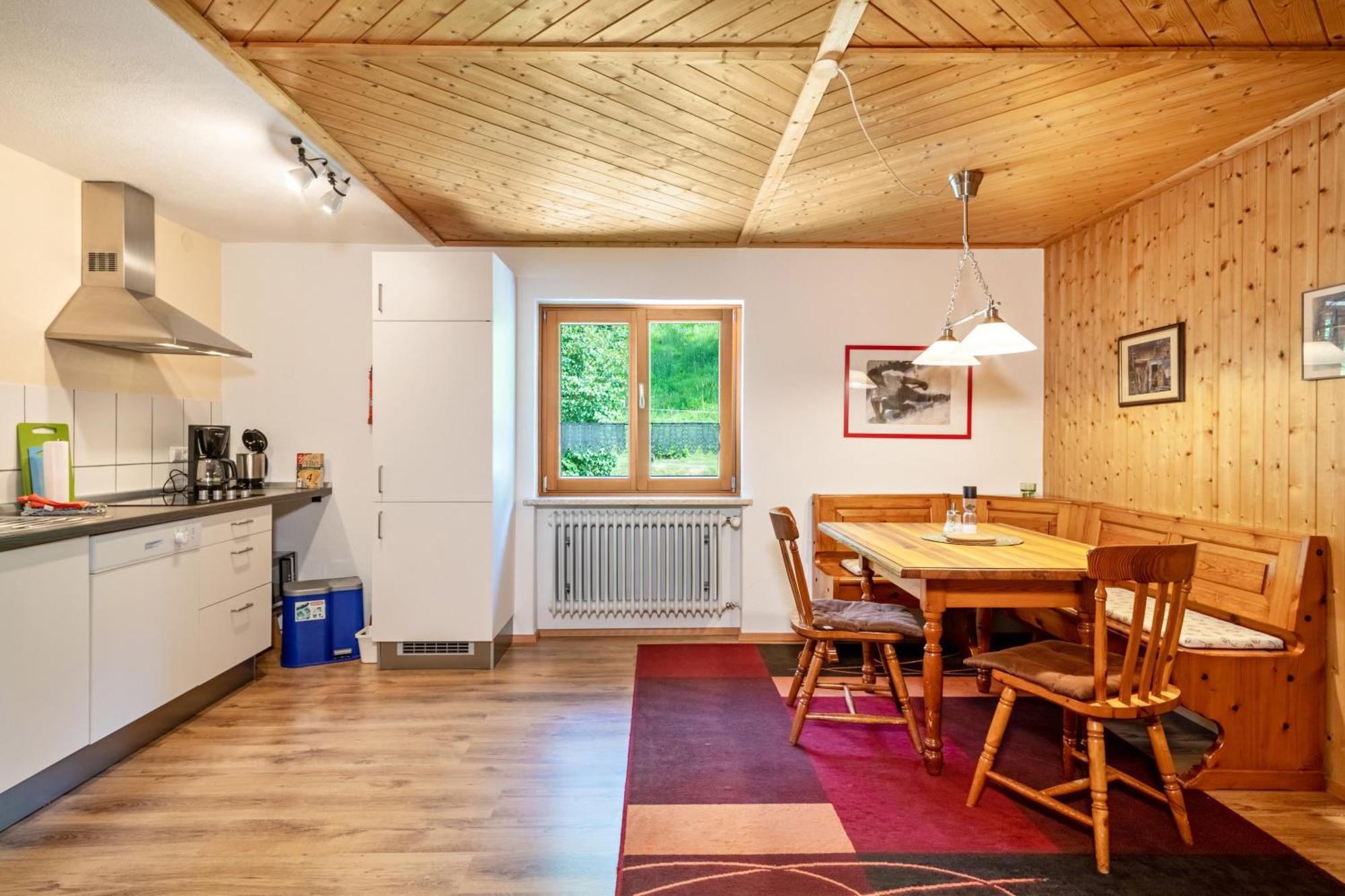 Balzerberg Apartment ไวเลอร์-ซิมเมอร์แบร์ก ภายนอก รูปภาพ