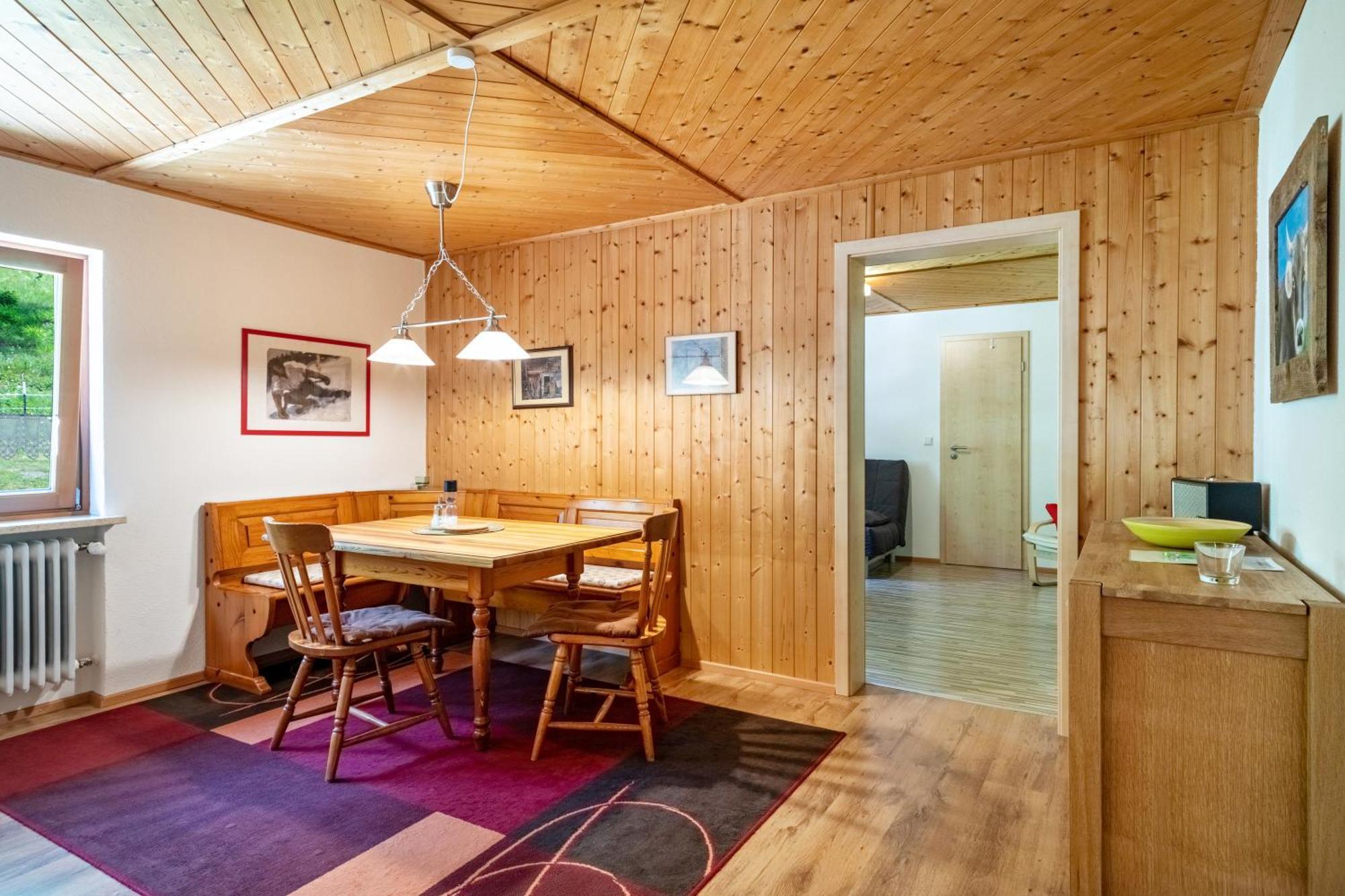 Balzerberg Apartment ไวเลอร์-ซิมเมอร์แบร์ก ภายนอก รูปภาพ