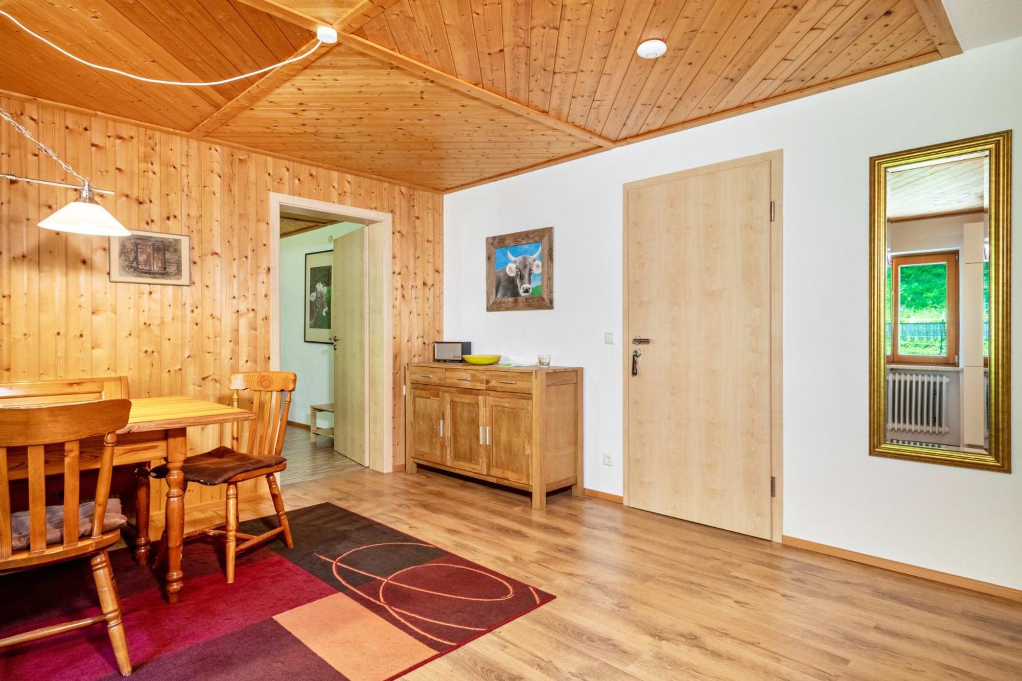 Balzerberg Apartment ไวเลอร์-ซิมเมอร์แบร์ก ภายนอก รูปภาพ