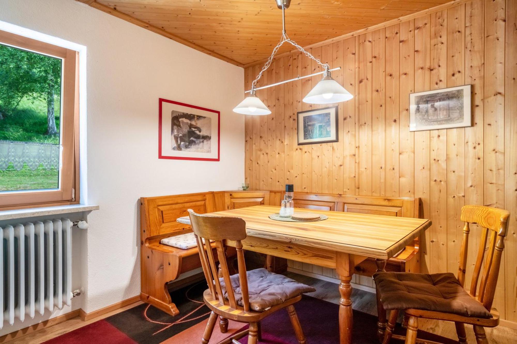 Balzerberg Apartment ไวเลอร์-ซิมเมอร์แบร์ก ภายนอก รูปภาพ